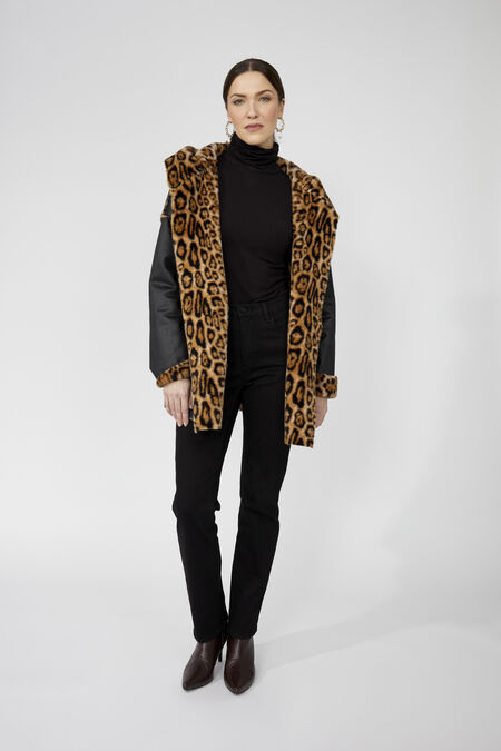 Frank Lyman Chaqueta de piel sintética con estampado de leopardo estilo